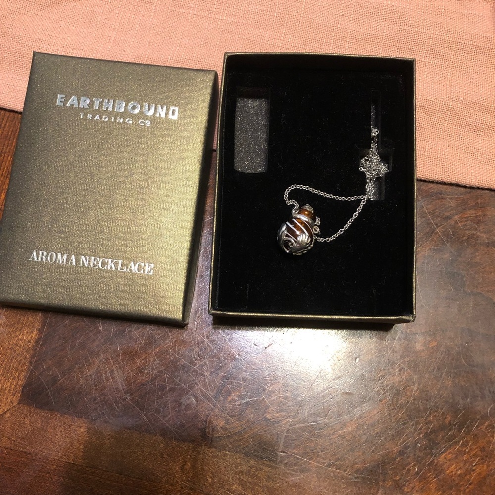 Aroma Necklace